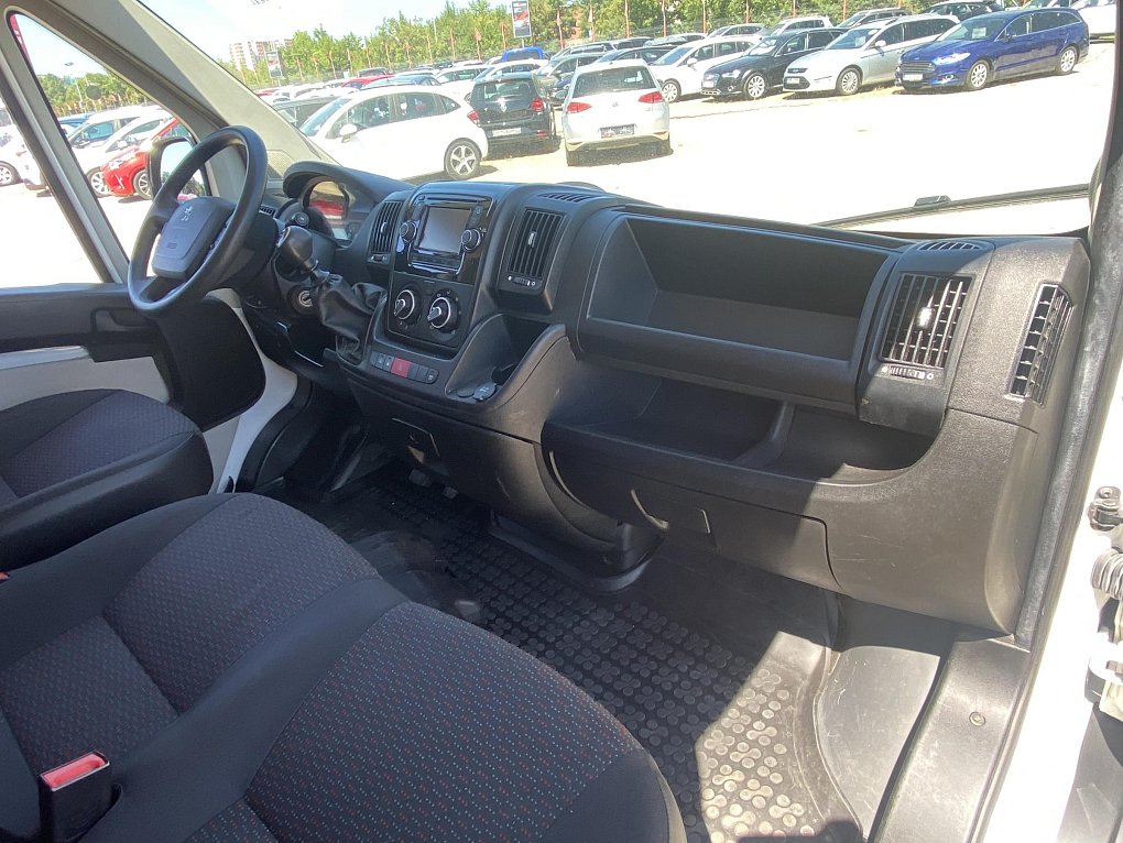 Peugeot Boxer 2.0HDi  L4 CHLADÍCÍ