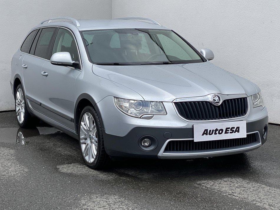 Škoda Superb II 2.0 TDi Elegance