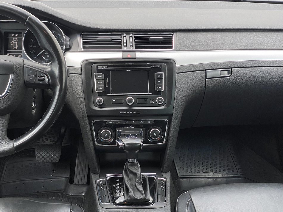 Škoda Superb II 2.0 TDi Elegance
