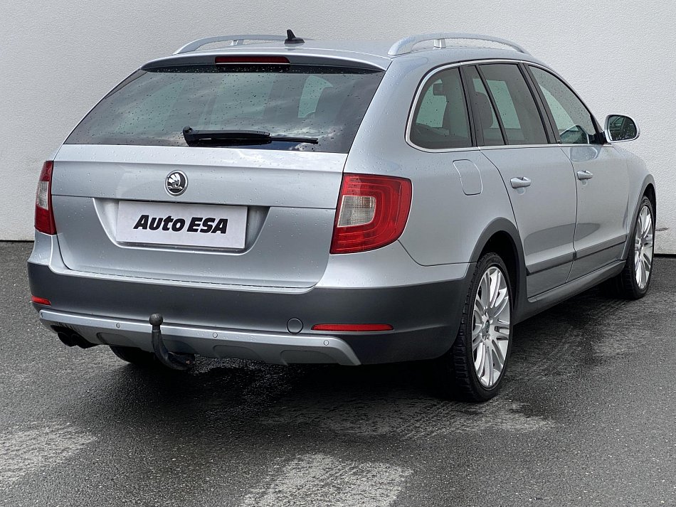 Škoda Superb II 2.0 TDi Elegance