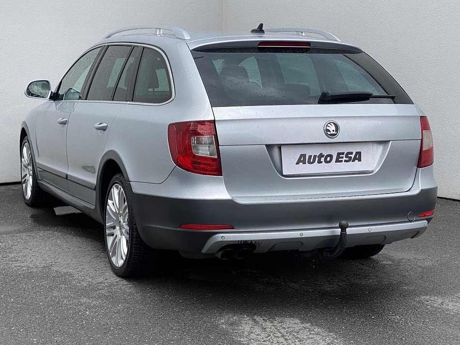 Škoda Superb II 2.0 TDi Elegance