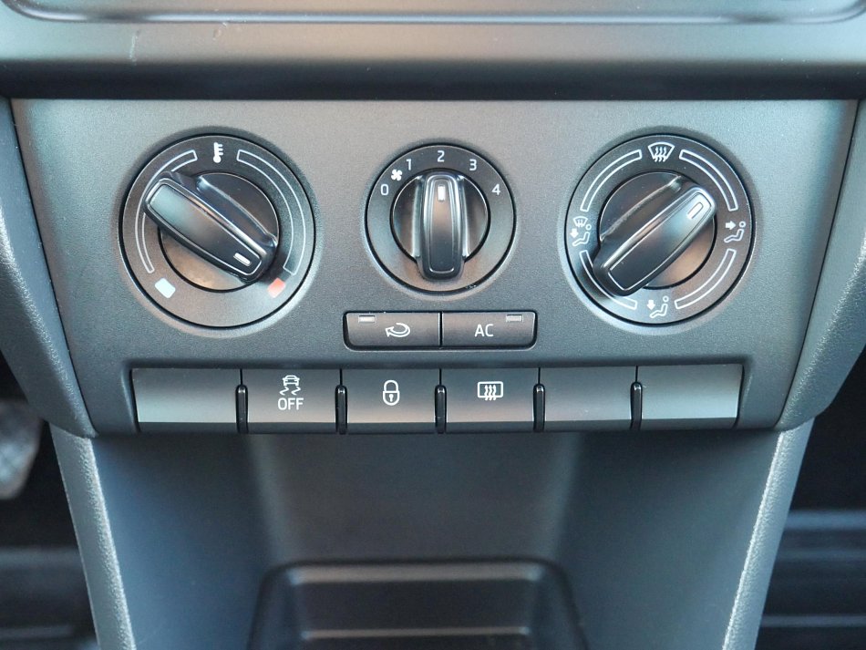 Škoda Rapid 1.2 TSi Ambition