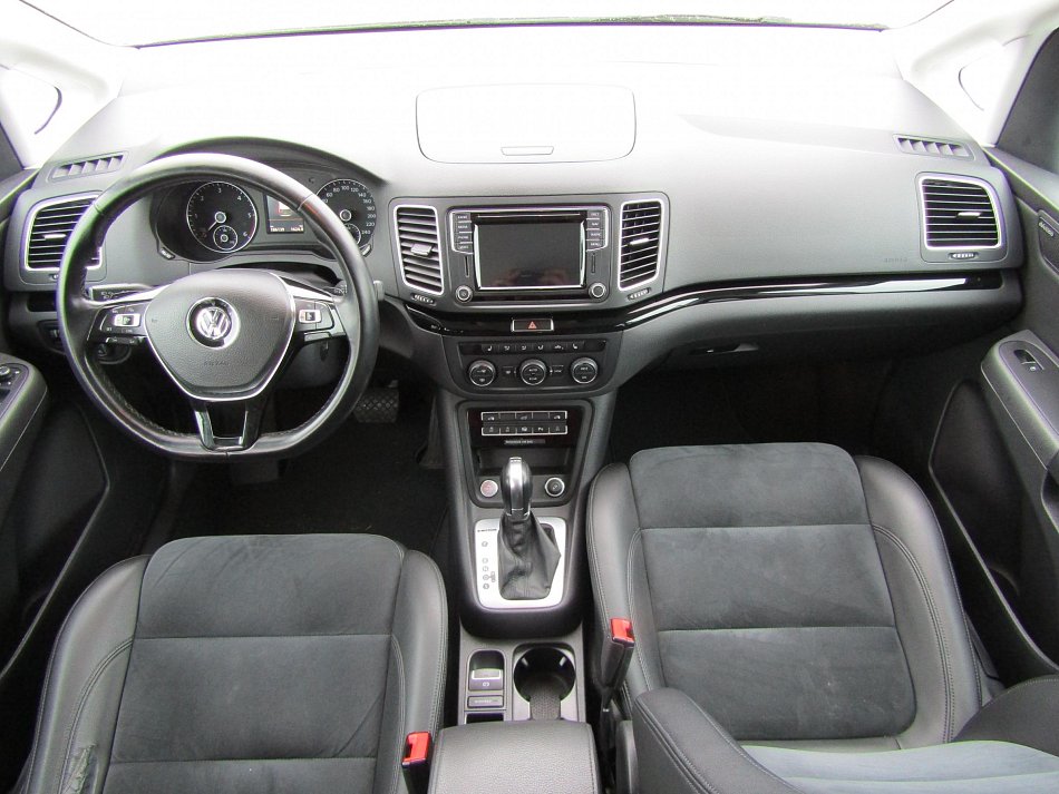 Volkswagen Sharan 2.0 TDi  4x4, 7míst