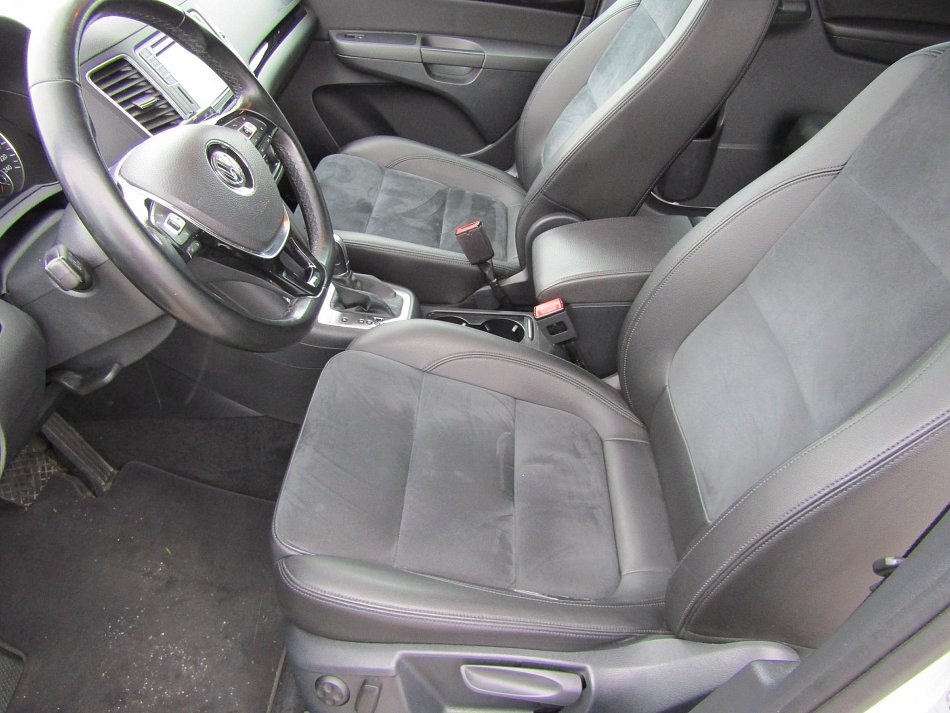 Volkswagen Sharan 2.0 TDi  4x4, 7míst