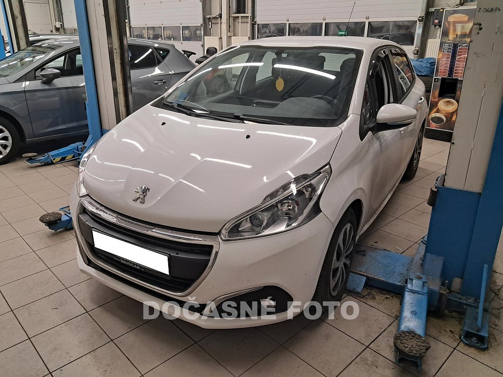 Peugeot 208 1.6HDi 
