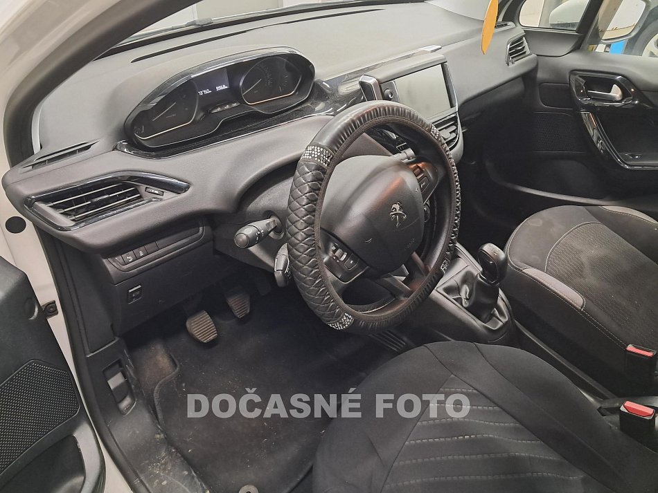 Peugeot 208 1.6HDi 