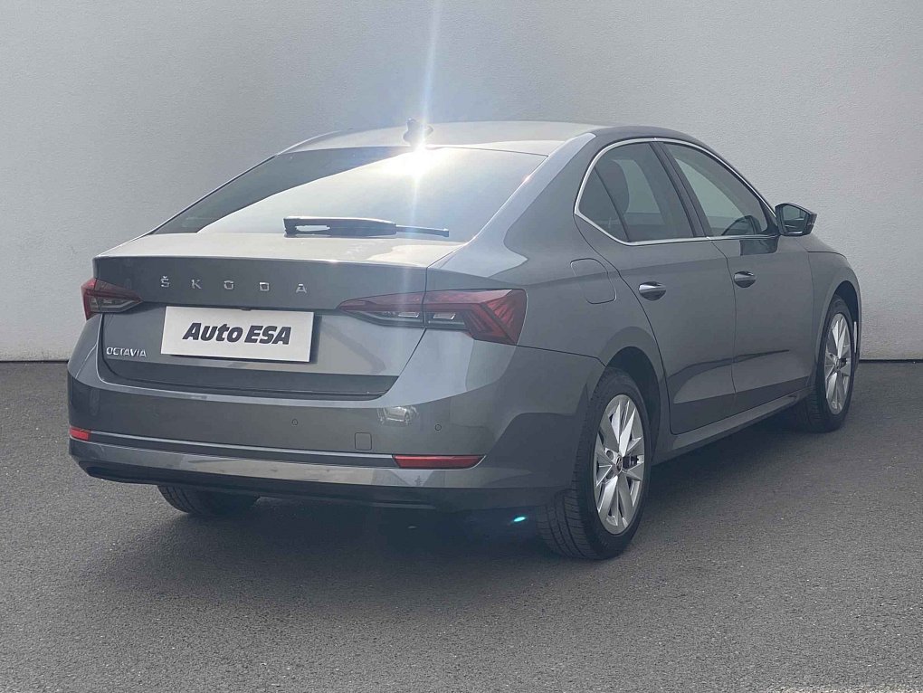 Škoda Octavia IV 2.0 TDi Style