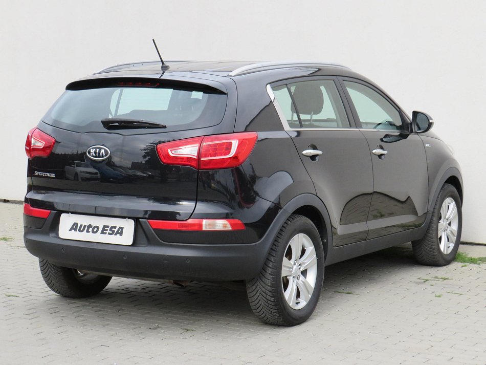 Kia Sportage 2.0 CVVT Vision AWD