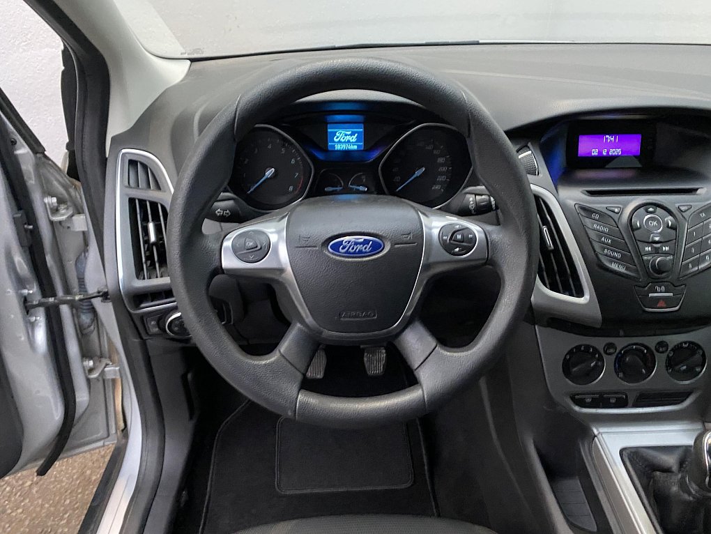 Ford Focus 1.6 Ti-VCT Trend