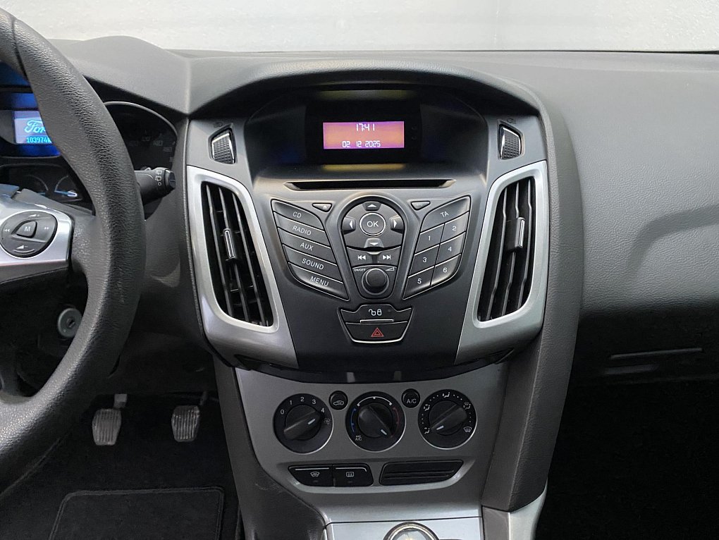 Ford Focus 1.6 Ti-VCT Trend