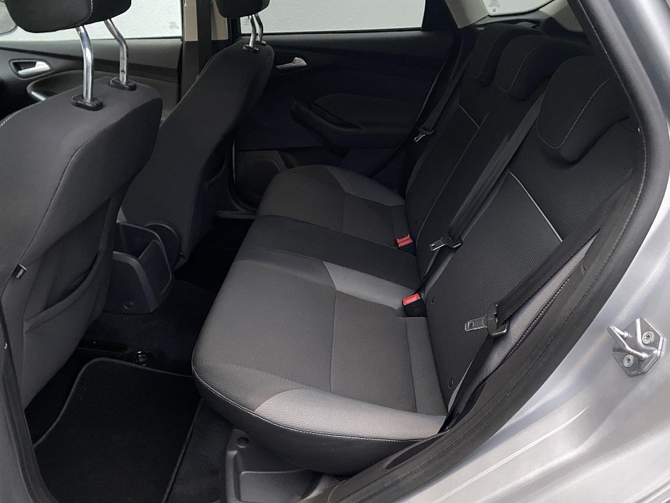 Ford Focus 1.6 Ti-VCT Trend