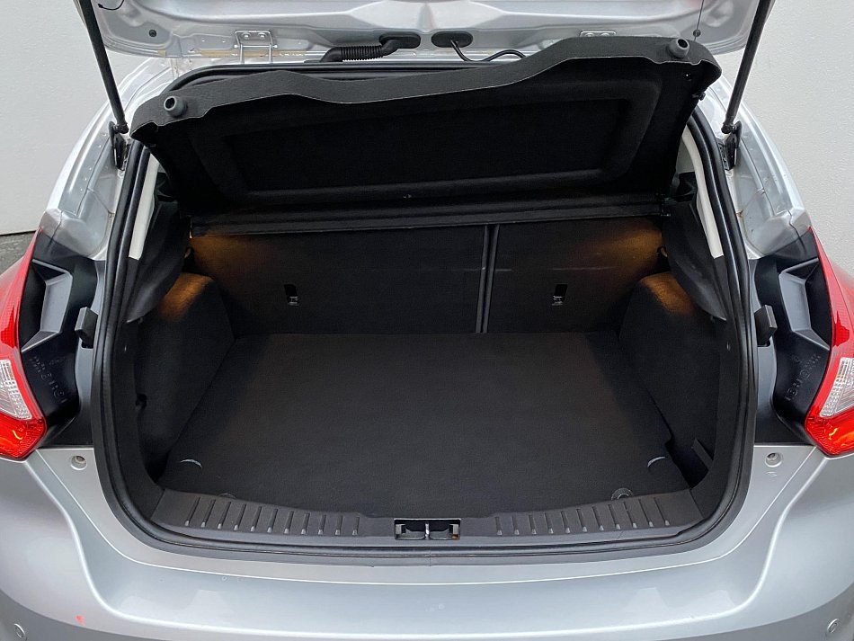 Ford Focus 1.6 Ti-VCT Trend