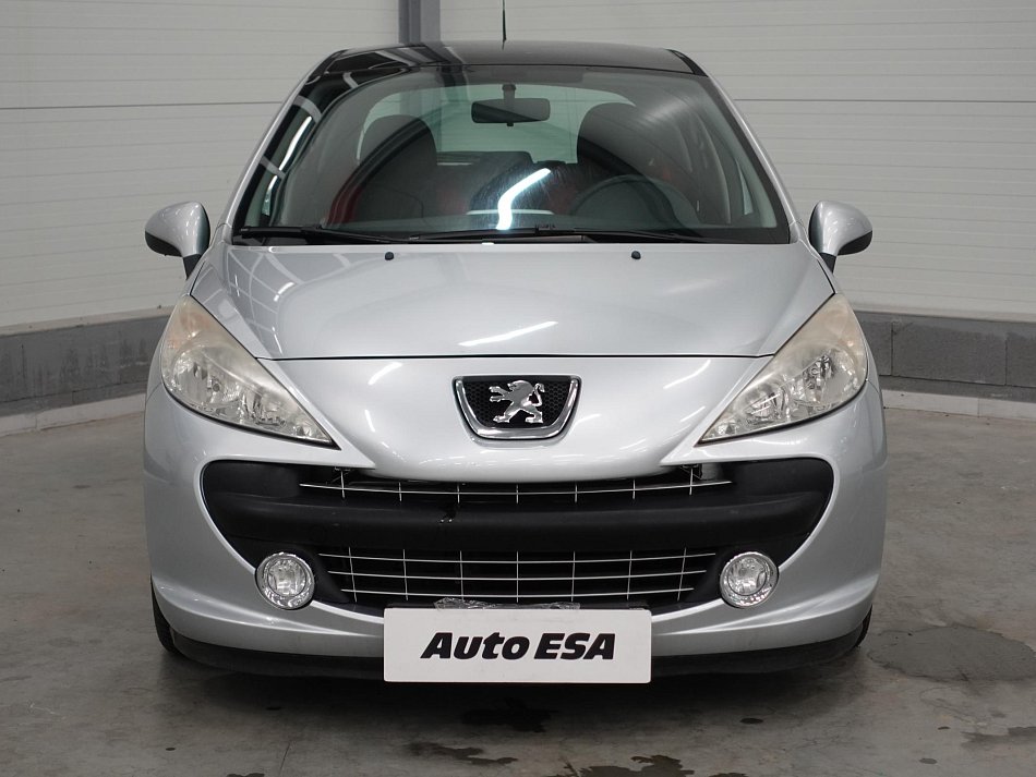 Peugeot 207 1.4i 
