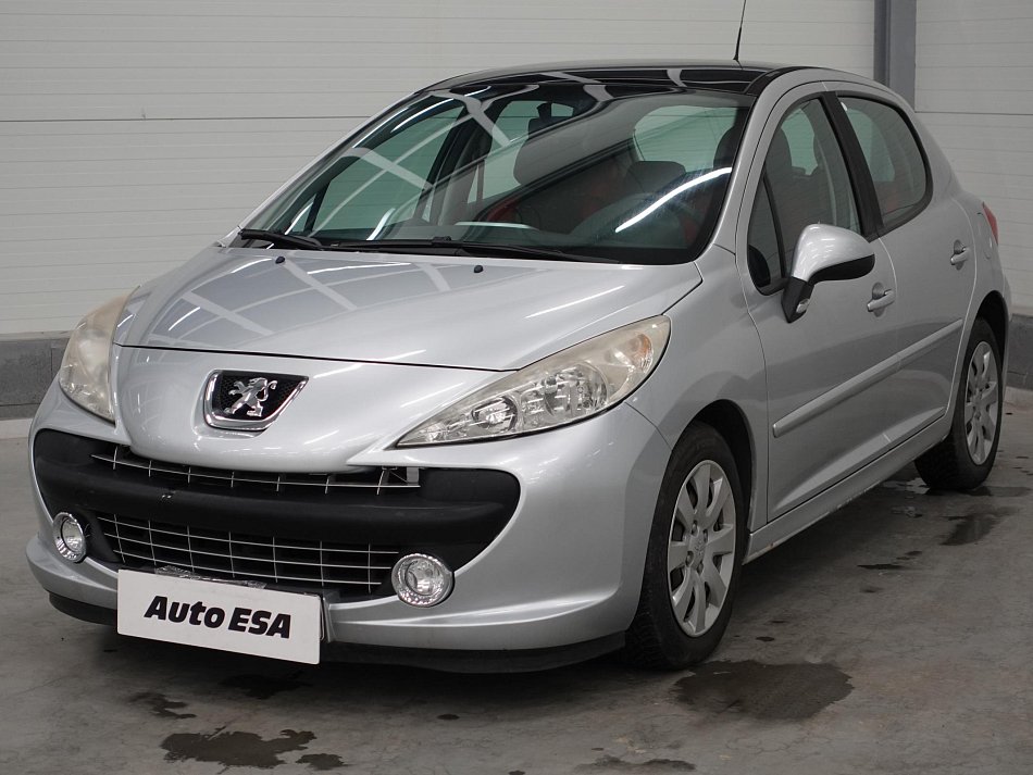 Peugeot 207 1.4i 