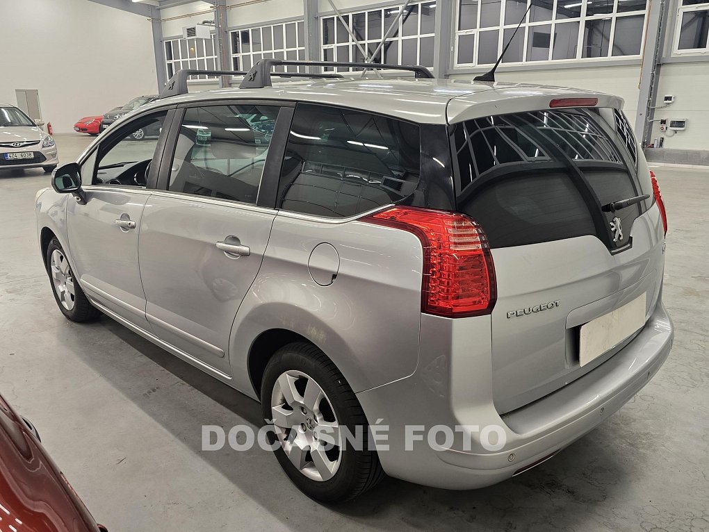 Peugeot 5008 1.6hdi 