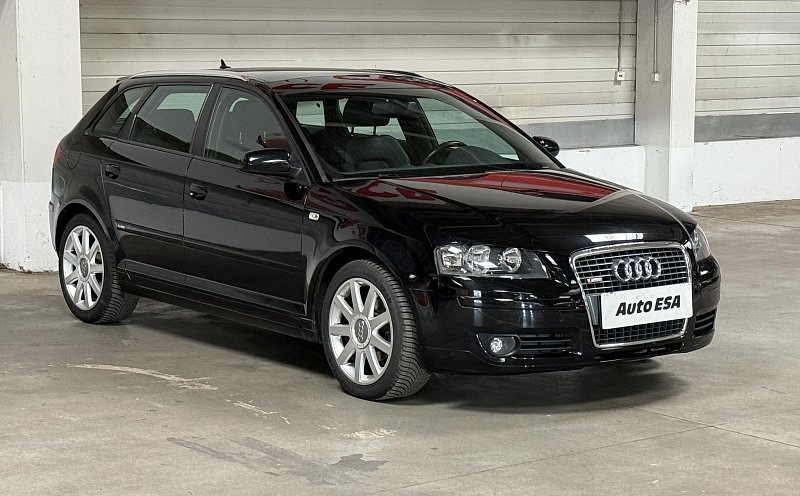 Audi A3 1.6 FSi S-line