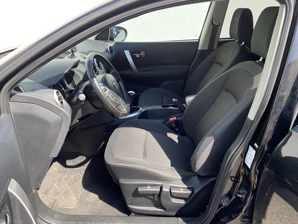 Nissan Qashqai 1.6 16V 