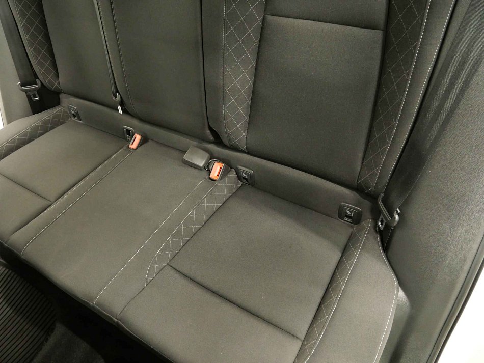 Škoda Karoq 1.6 TDi Ambition