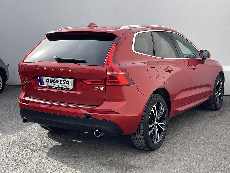 Volvo XC60 2.0 D4 Momentum