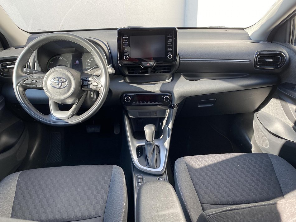 Toyota Yaris 1.5 i 