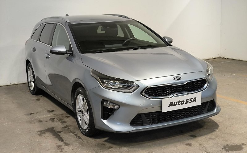 Kia Ceed 1.5 T-GDi TOP