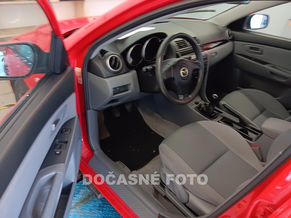 Mazda 3 1.3 i 