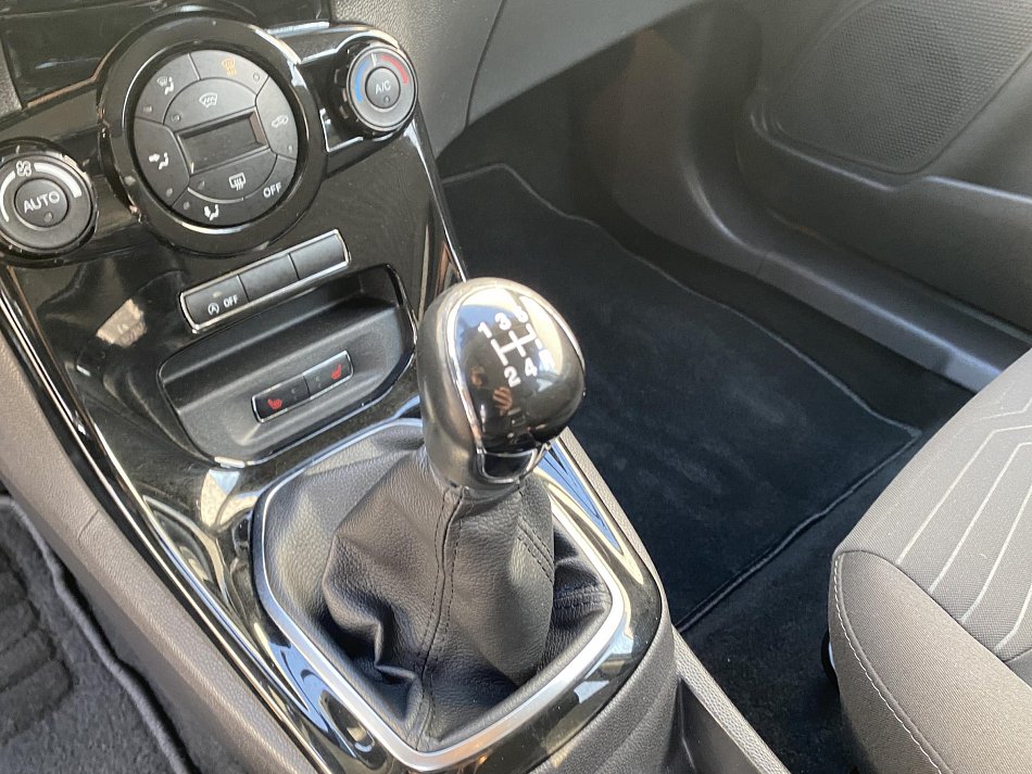 Ford Fiesta 1.0 EB Titanium