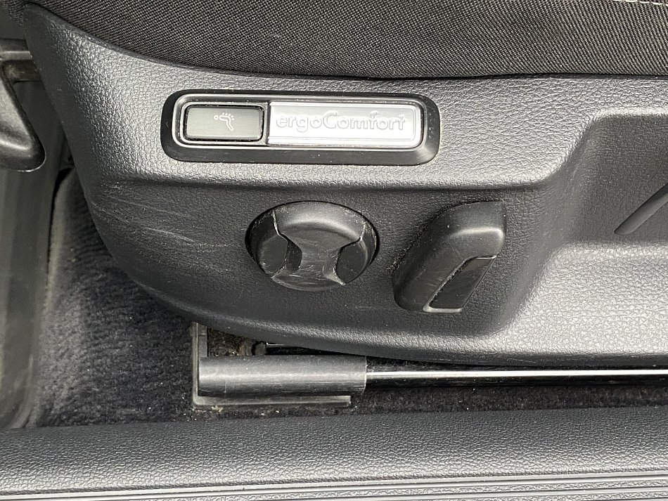 Volkswagen Passat 2.0 TDI 