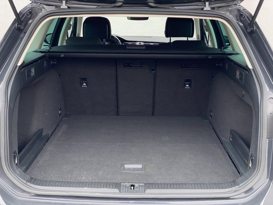 Volkswagen Passat 2.0 TDI 