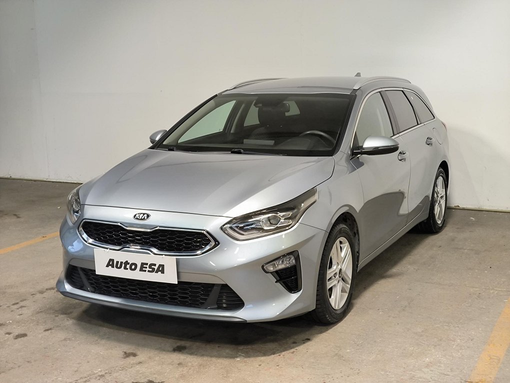 Kia Ceed 1.5 T-GDi TOP