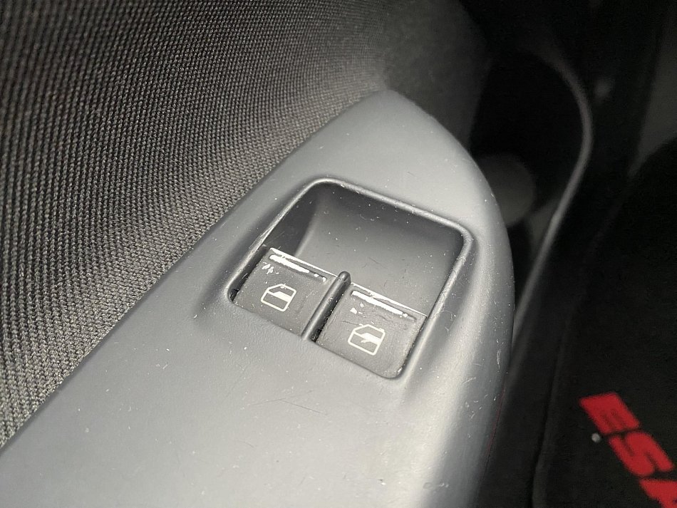 Škoda Octavia II 1.6MPi Ambiente