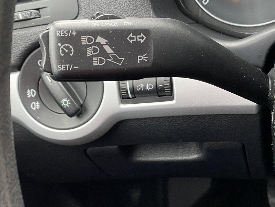 Škoda Octavia II 1.6MPi Ambiente