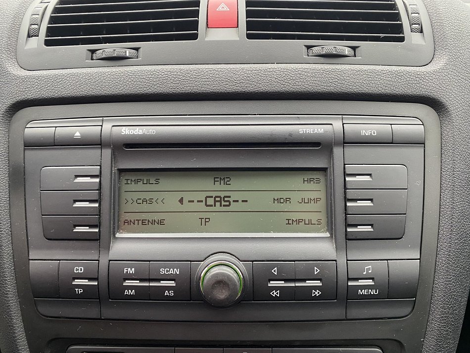 Škoda Octavia II 1.6MPi Ambiente