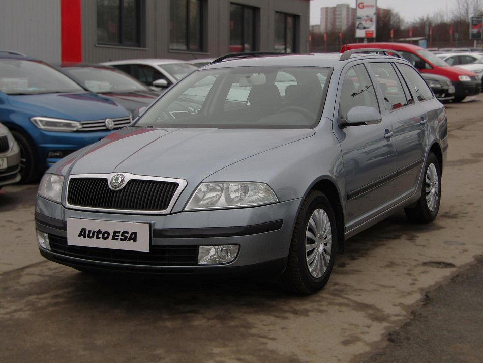 Škoda Octavia II 1.6MPi Ambiente