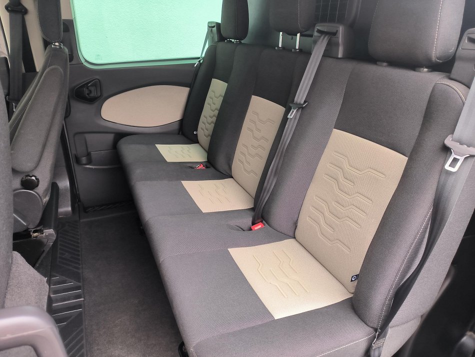 Ford Transit Custom 2.2TDCi Limited L2 5míst