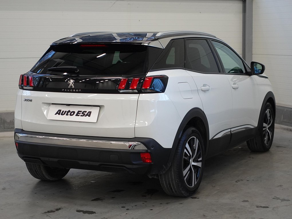 Peugeot 3008 1.2PT Allure
