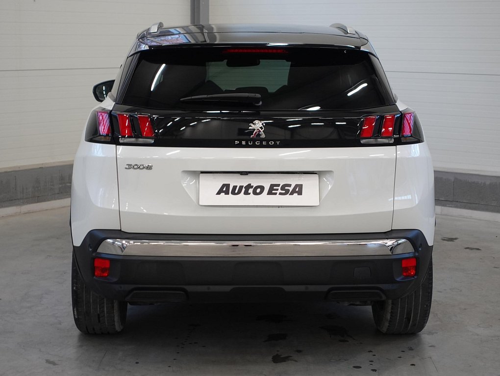 Peugeot 3008 1.2PT Allure