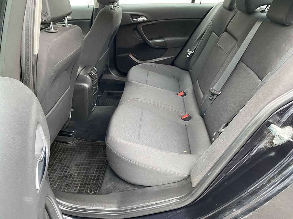 Opel Insignia 2.0 CDTi 