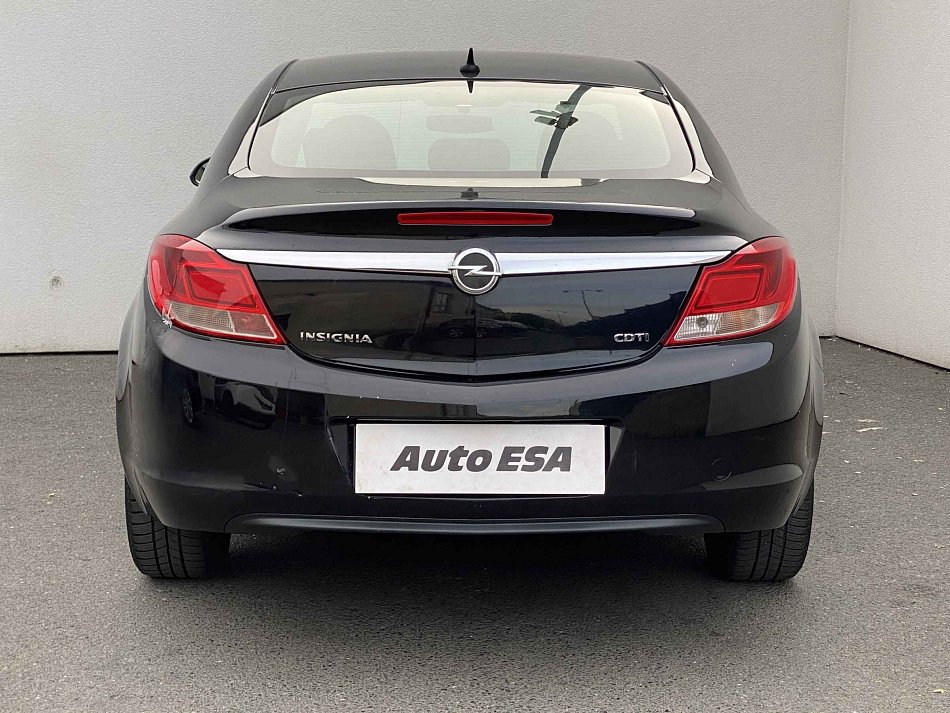 Opel Insignia 2.0 CDTi 