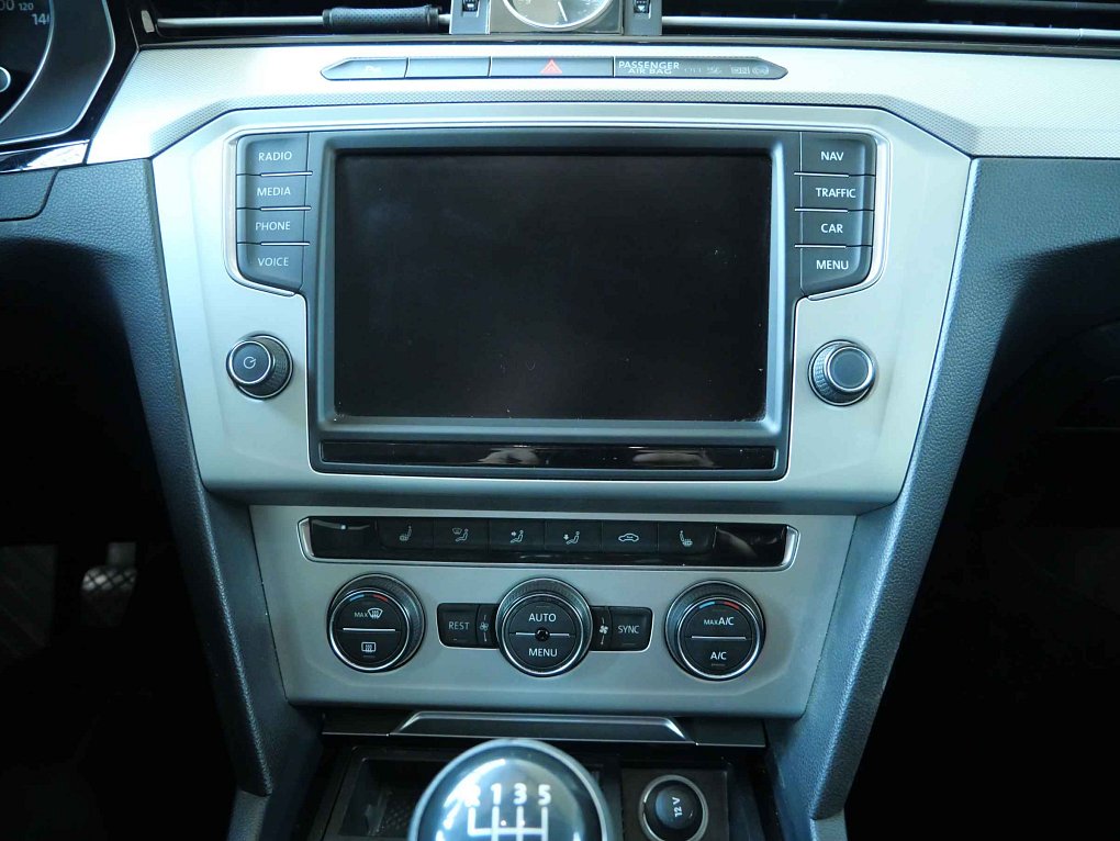 Volkswagen Passat 2.0 TDi 