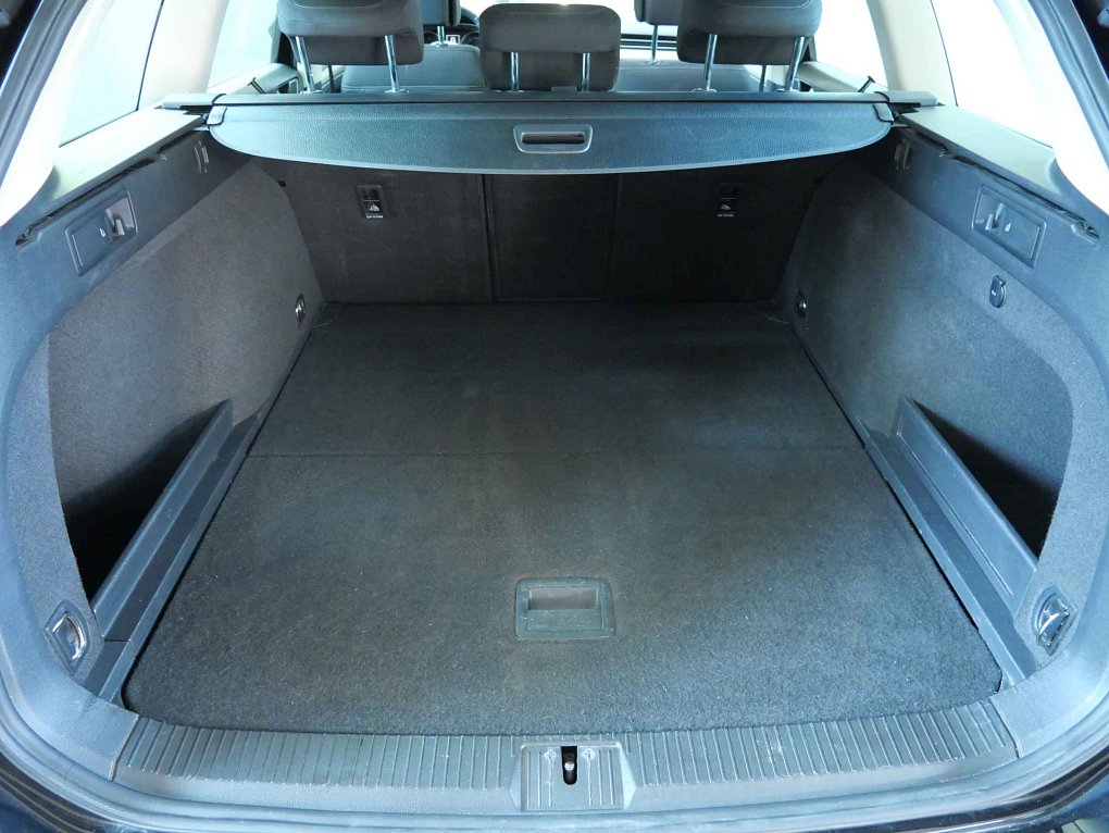 Volkswagen Passat 2.0 TDi 