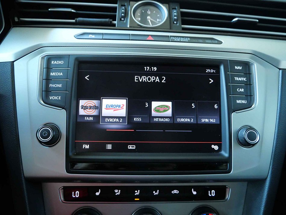 Volkswagen Passat 2.0 TDi 