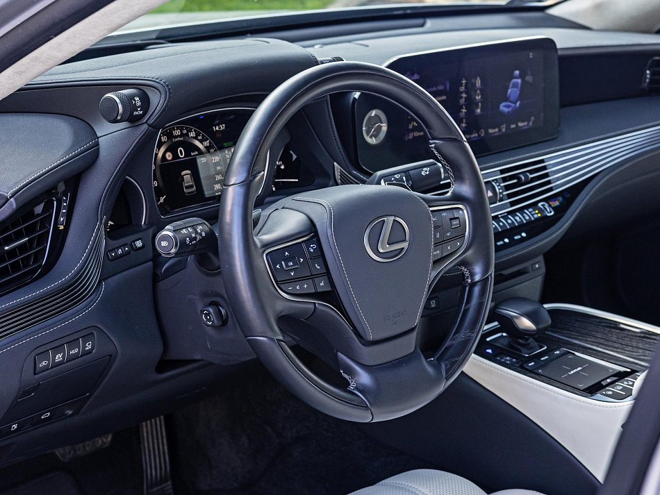 Lexus LS500H 3.5  4WD, Superior
