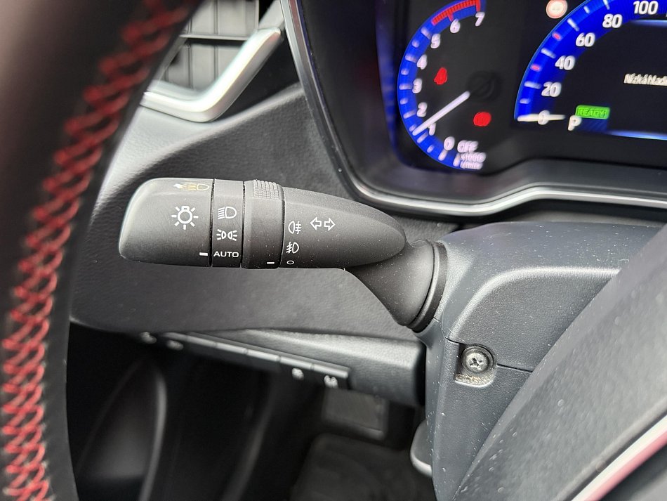 Toyota Corolla 1.8 Hybrid 