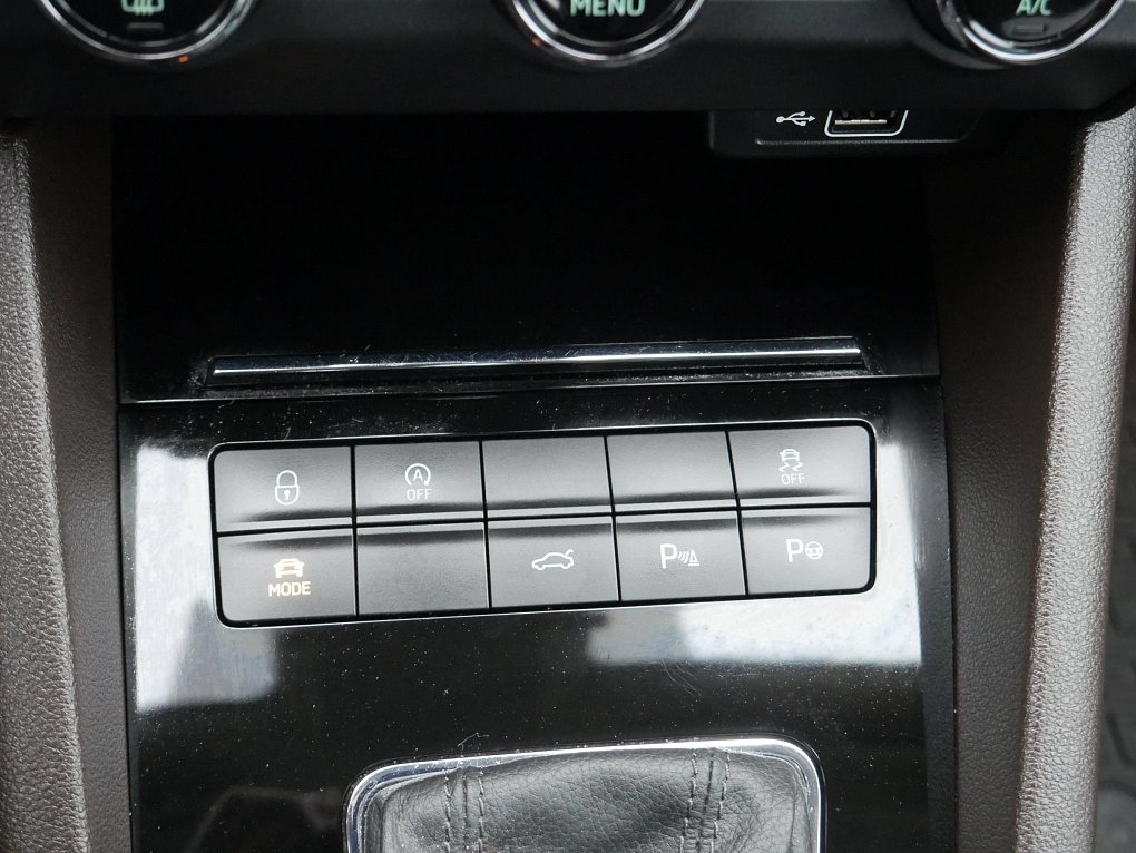 Škoda Octavia III 2.0TDi  4x4