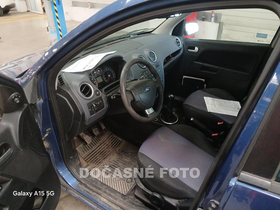 Ford Fusion 1.4i 