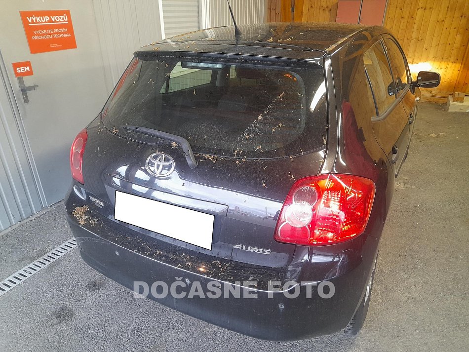 Toyota Auris 1.3 VVT- i 