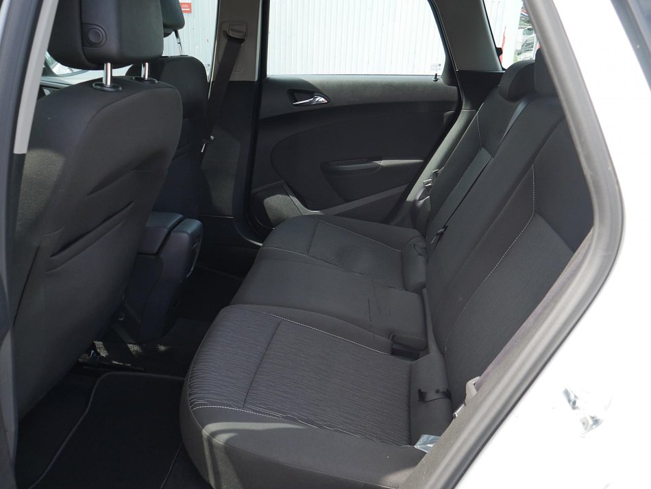 Opel Astra 1.6 CDTi 