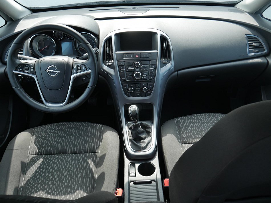 Opel Astra 1.6 CDTi 