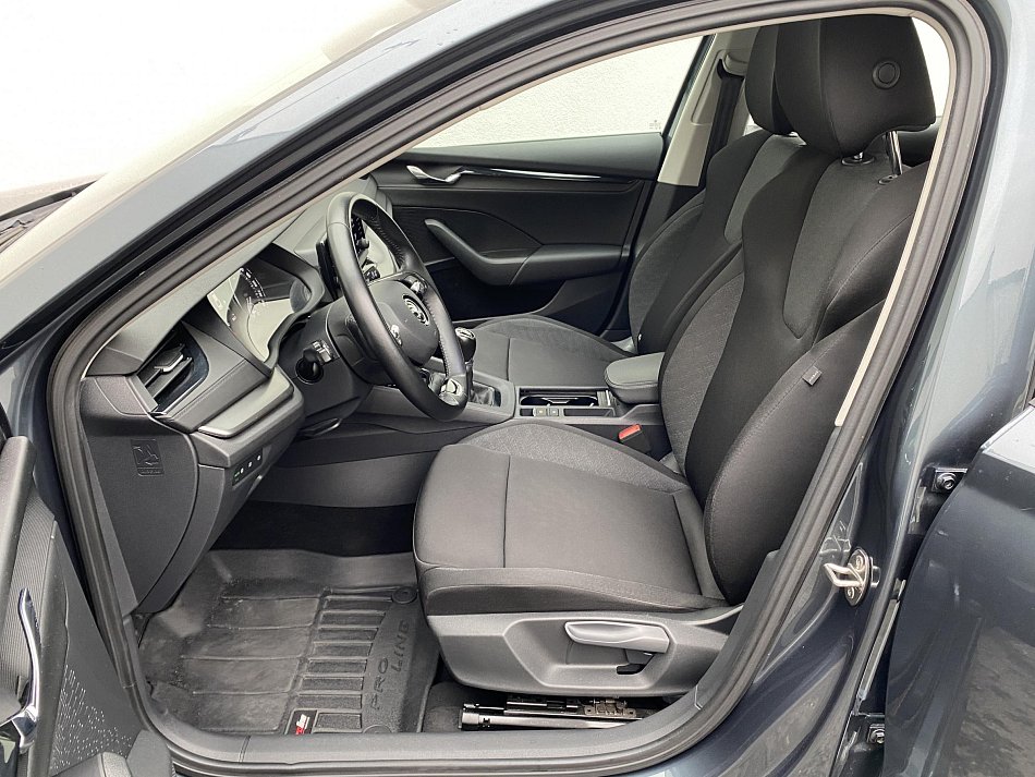 Škoda Octavia IV 2.0TDi Active